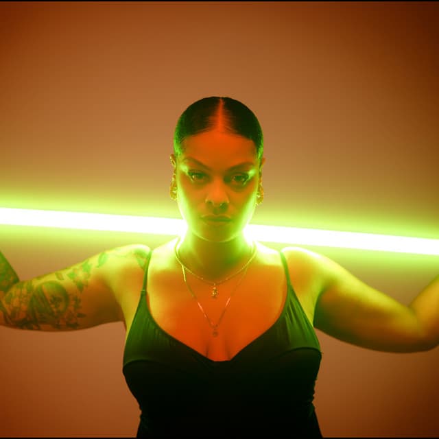 Aurora Dee Raynes artist profile image