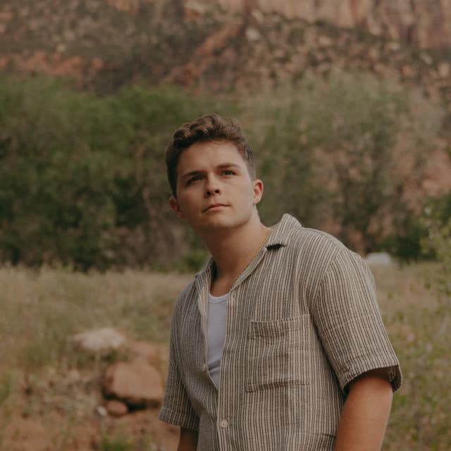 Josiah Queen artist profile image
