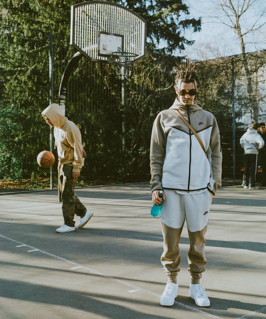 Ion Miles artist profile image