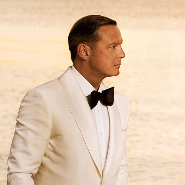 Luis Miguel artist profile image