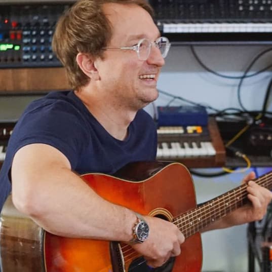 Chris Staples's artist profile image