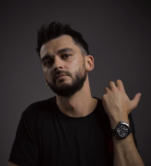 Crypsis artist profile image