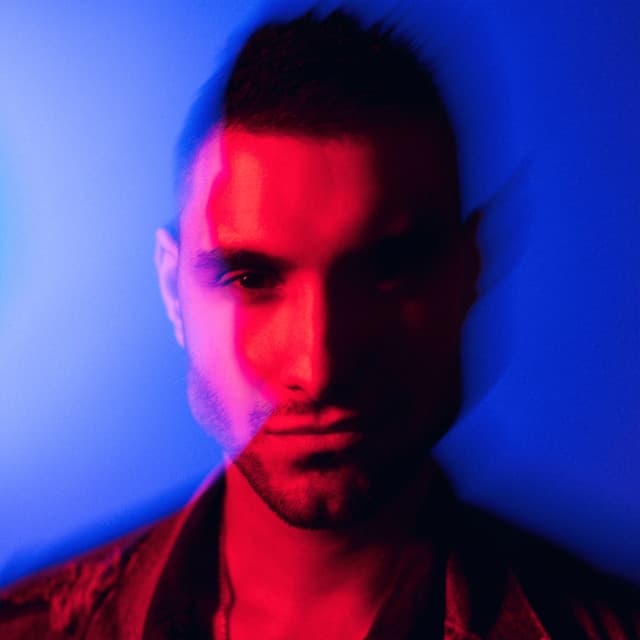 Emmanuel Kelly's artist profile image