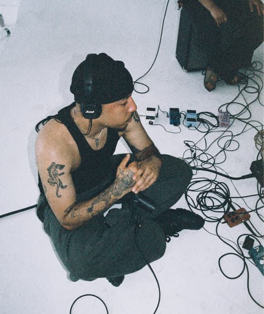 Low.bō artist profile image