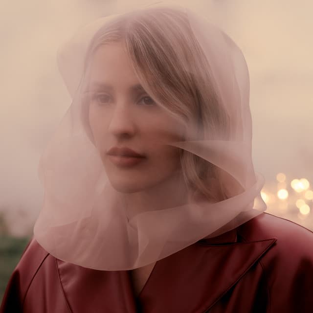 Ellie Goulding artist profile image