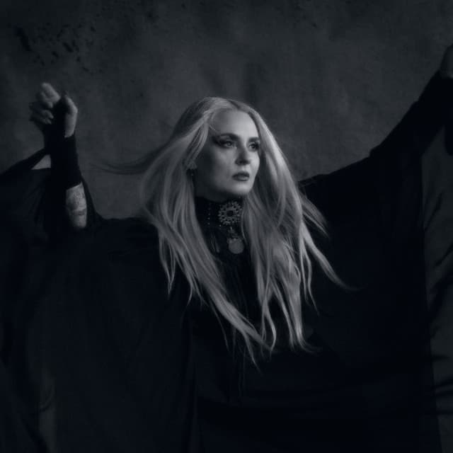 Eivør artist profile