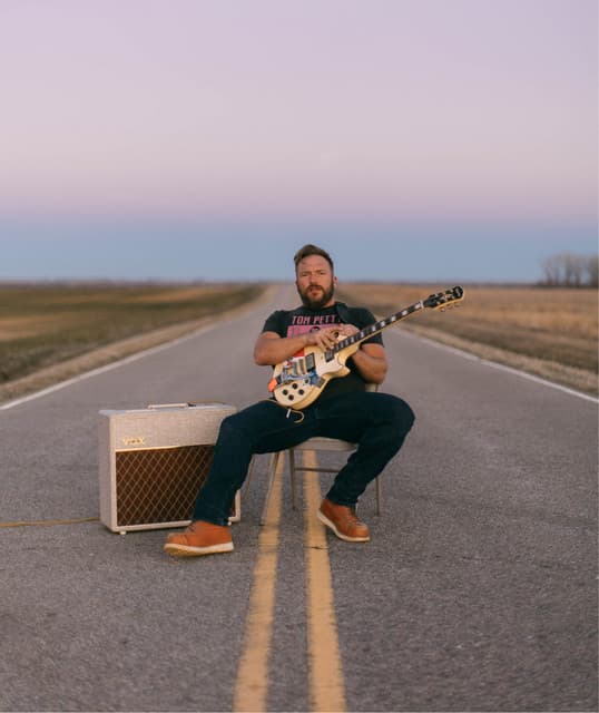 Logan Mize artist profile image