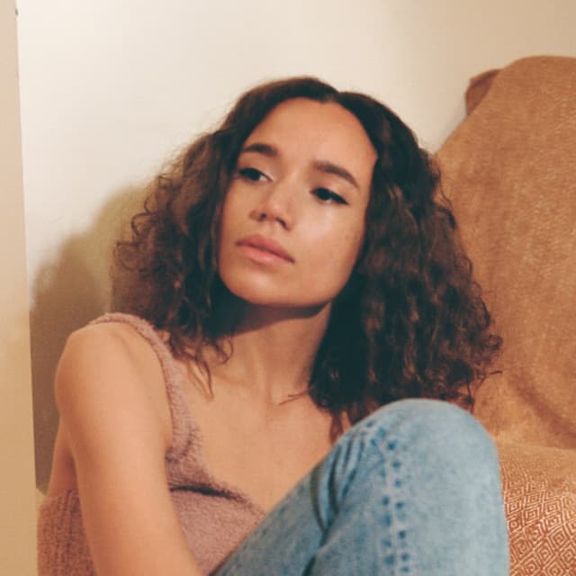 JONES artist profile image