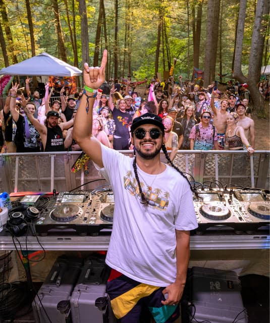 Resonant Bass artist profile image