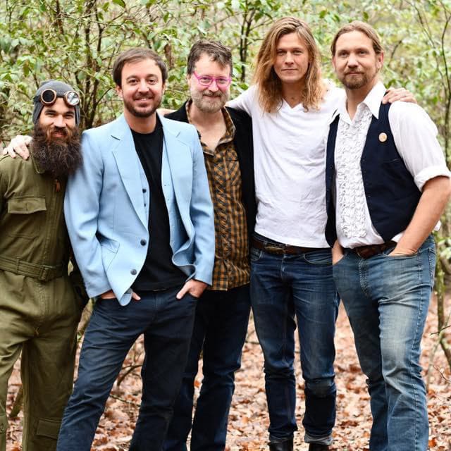 Sol Driven Train artist profile image