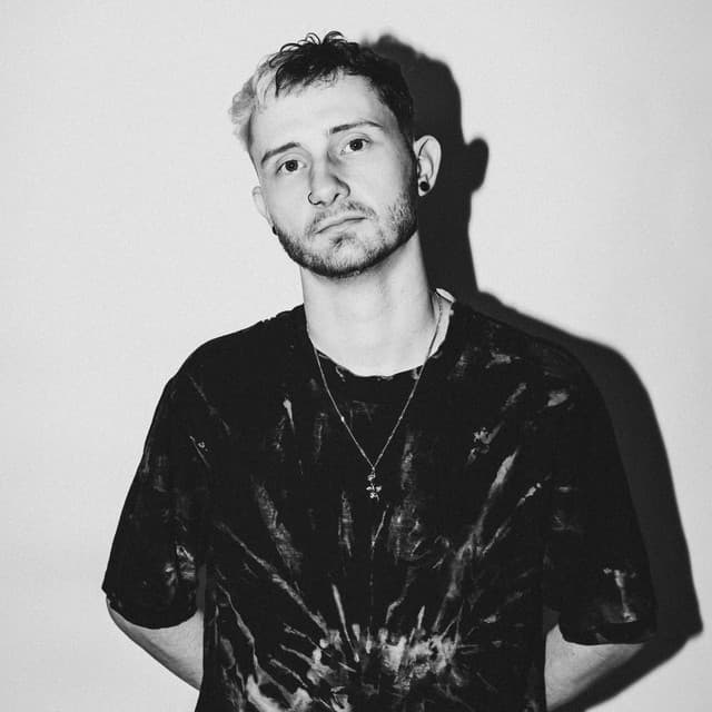 Caslow artist profile image
