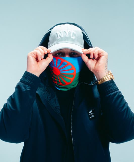 Moncho Chavea artist profile image