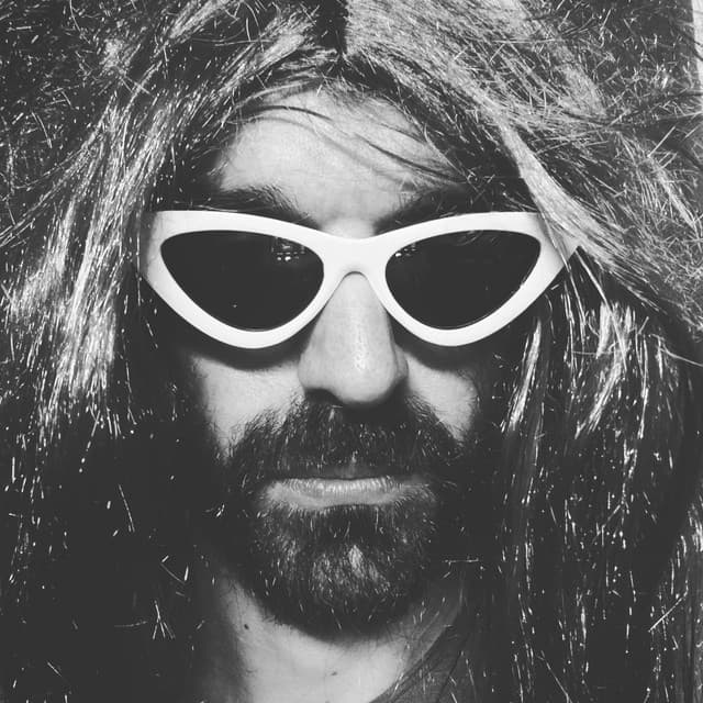 Travelin' Man artist profile image