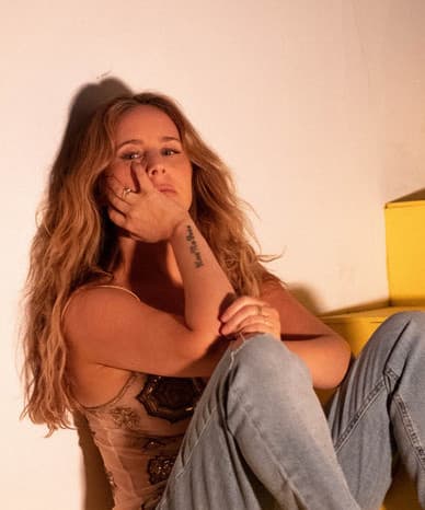 Lucie Silvas's artist profile image