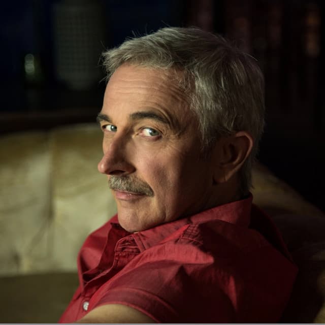 Aaron Tippin artist profile image