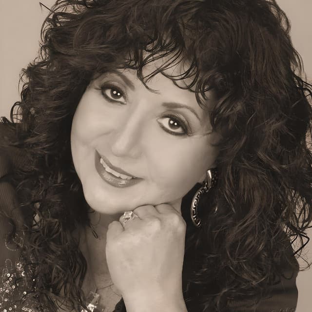 Maria Muldaur's artist profile image