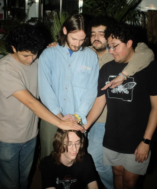 sleep well.'s artist profile image