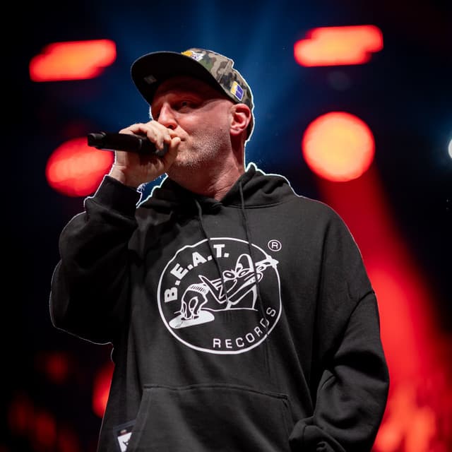 Numer Raz artist profile image