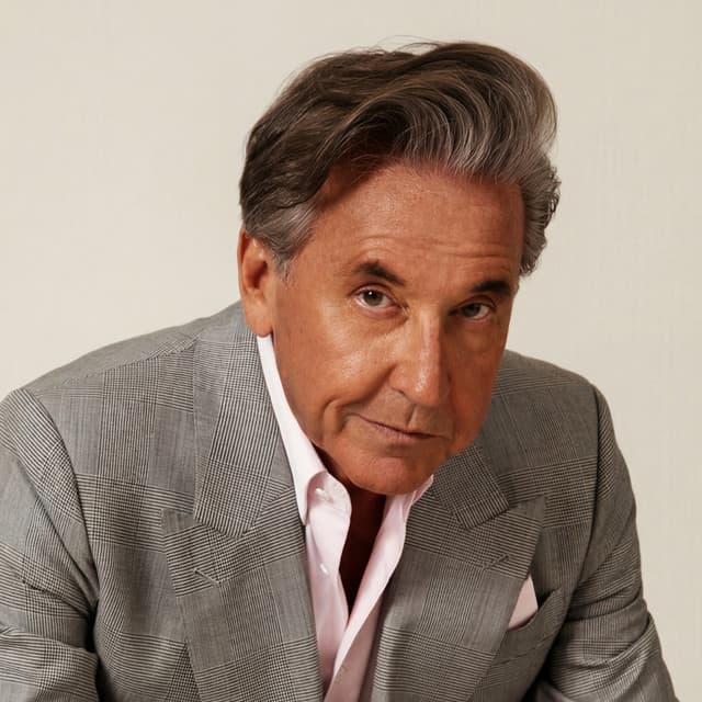 Ricardo Montaner artist profile image