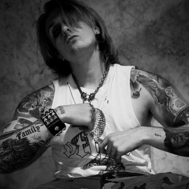 Love Ghost artist profile image