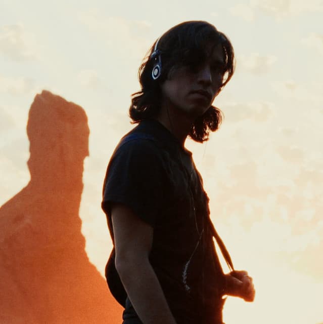 Hudson Lee artist profile image