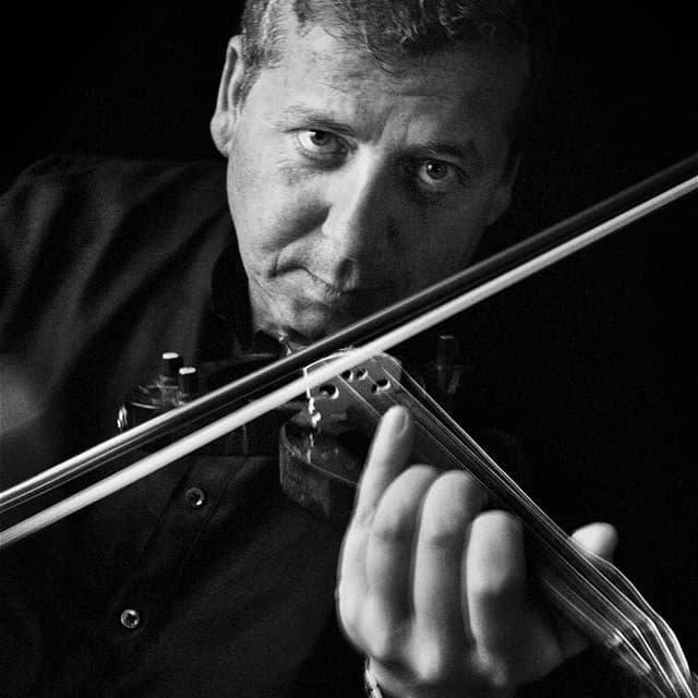 Riccardo Eberspacher artist profile image