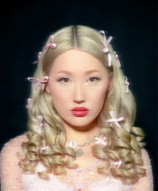 Alex Sloane artist profile image