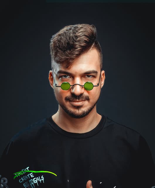 Griever artist profile image