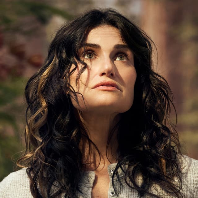 Idina Menzel artist profile image