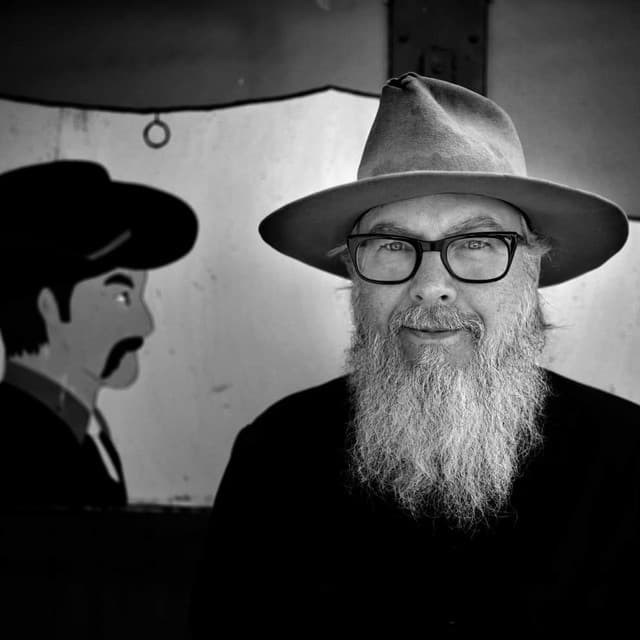 Otis Gibbs artist profile image