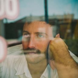 Ruston Kelly's artist profile image