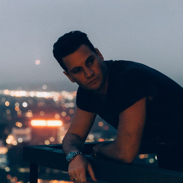 Kaz James artist profile image