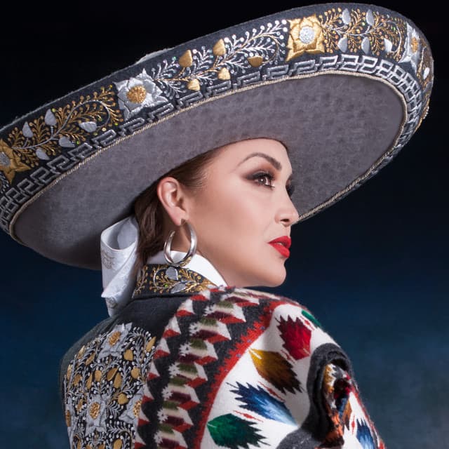 Aida Cuevas artist profile image