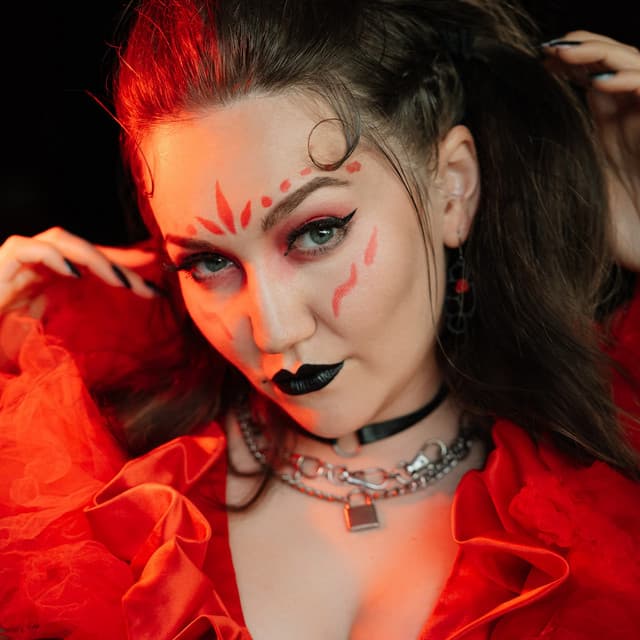 Chase the Comet artist profile