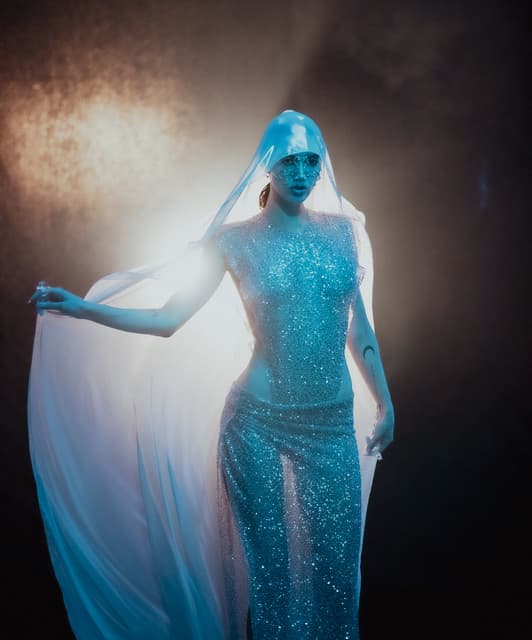 Sara Landry artist profile image