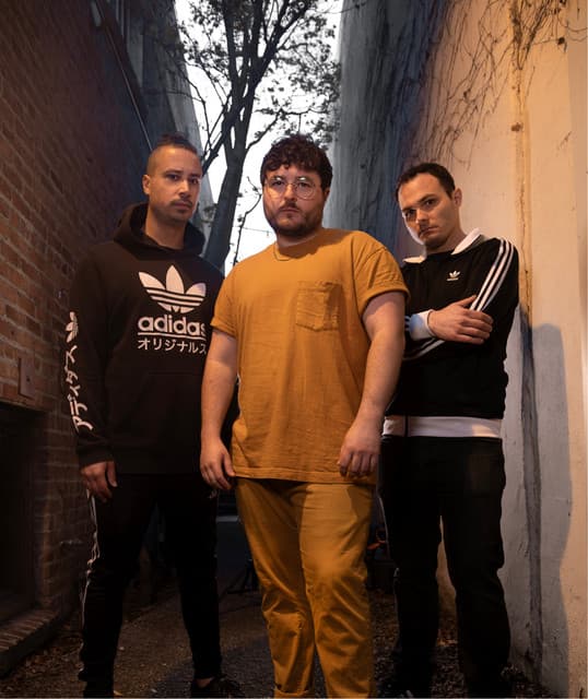 Strawberry Girls artist profile image