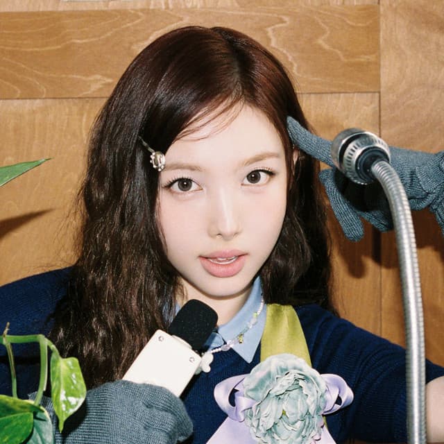 NAYEON artist profile image