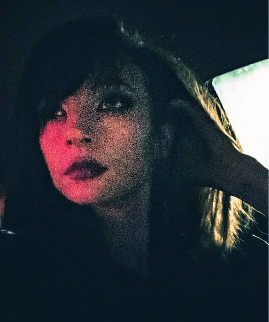 Carrellee artist profile
