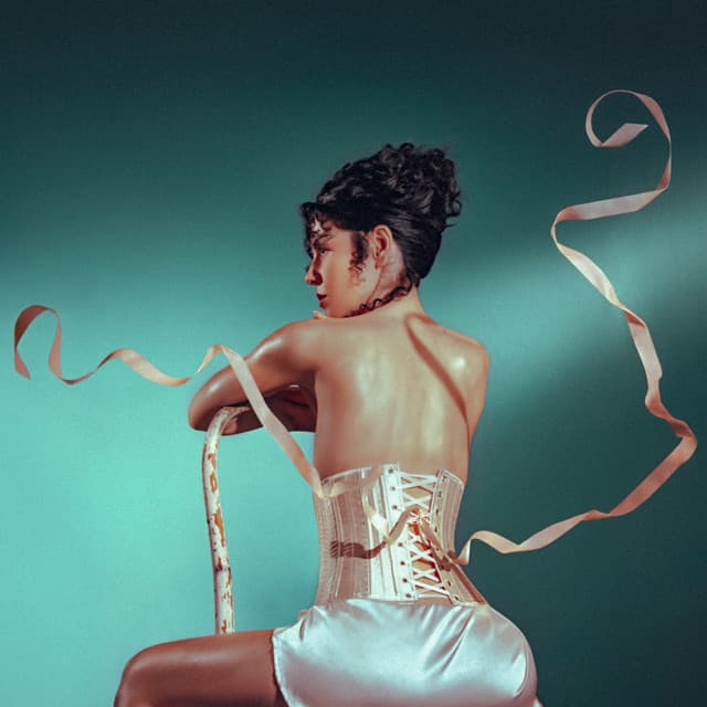 MARINA's artist profile image