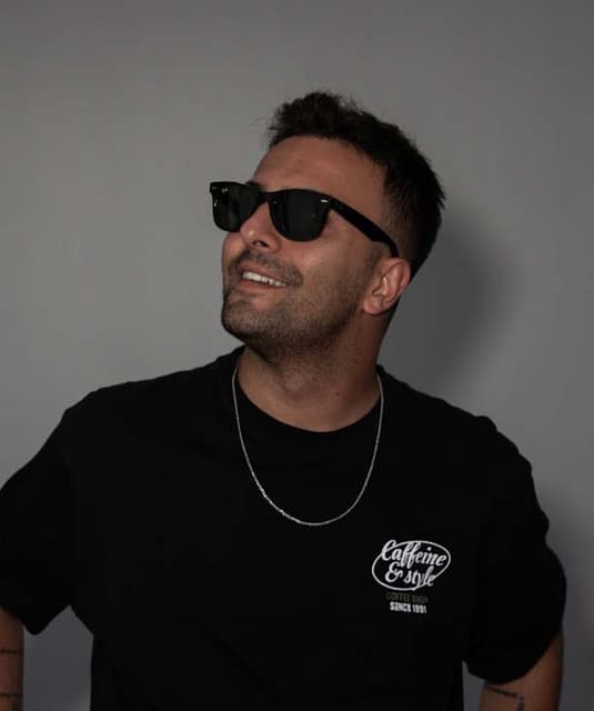 Çetin Dilsiz artist profile image