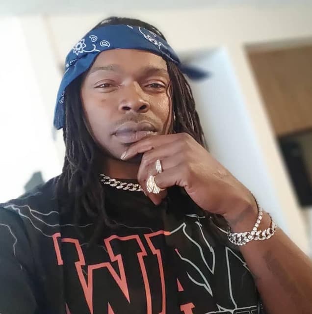 Mr Bridgewater artist profile image