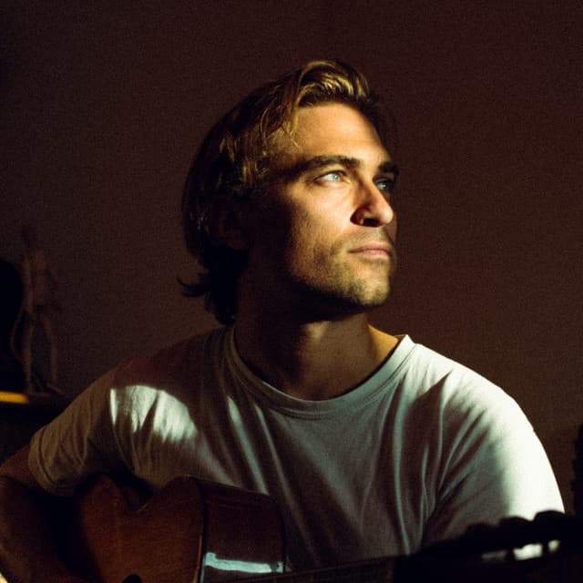 Rhys Lewis artist profile image