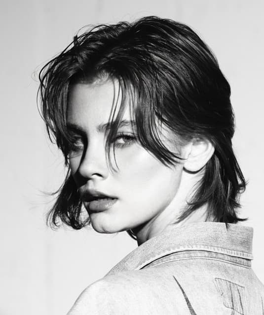 Bec Lauder's artist profile image