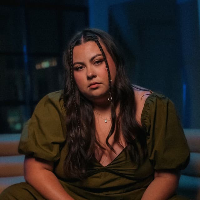 M'Lynn artist profile image
