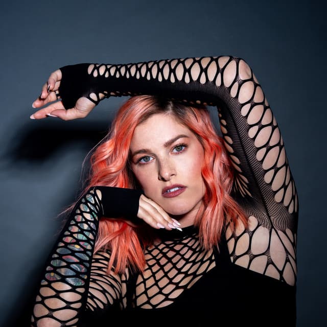 Cassadee Pope's artist profile image