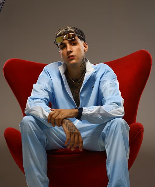 Mc Leozin artist profile image