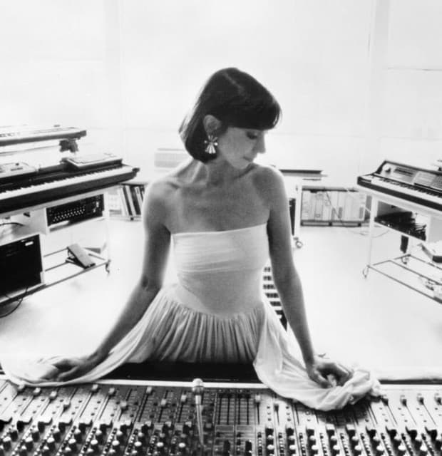 Suzanne Ciani artist profile image