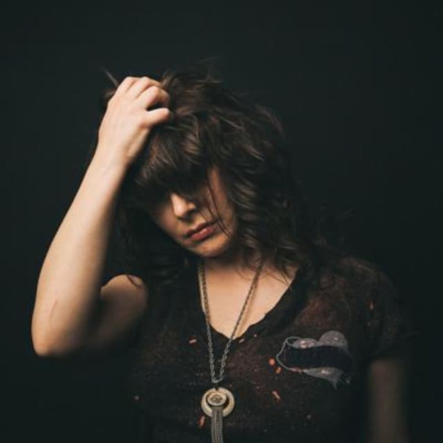 Becky Warren artist profile image