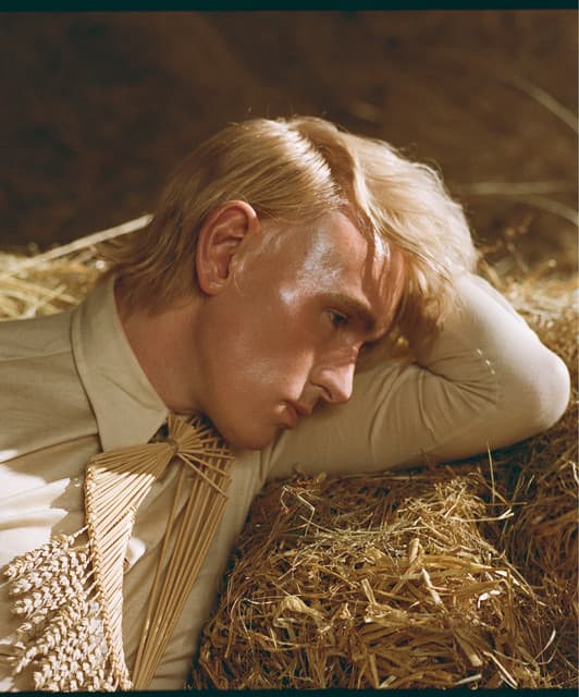 Patrick Wolf artist profile image
