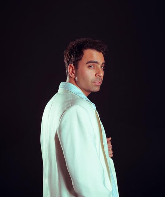 Cem Pilevneli artist profile image